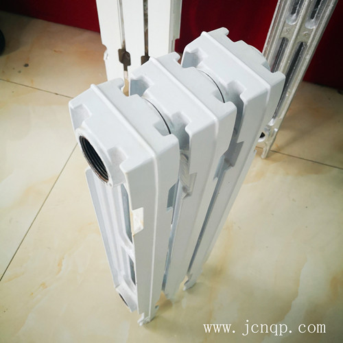 铸铁散热器